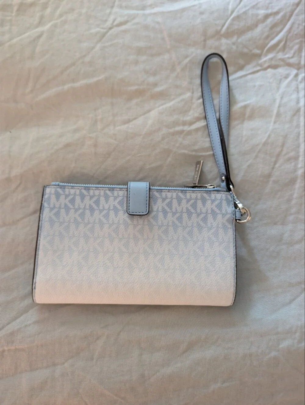 NWT Michael Kors Jet Set Travel Large Double Zip Wristlet – Light Sky Ombré